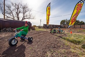 Grand Canyon Adventure Base 4BR Home With Games