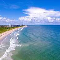 Sandy Shores 2BR Beach Getaway and Surf Spot