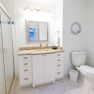 Sandy Shores 2BR Beach Getaway and Surf Spot