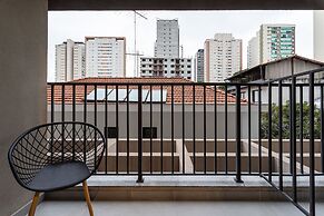 Charlie Nik Perdizes