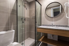 Charlie Nik Perdizes