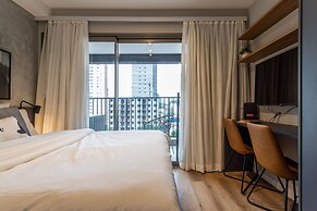 Charlie Nik Perdizes