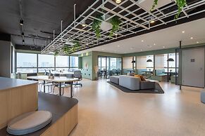 Charlie Nik Perdizes