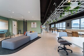 Charlie Nik Perdizes