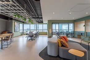 Charlie Nik Perdizes