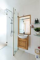 COSY HOUSE-CENTER'S TAY HO