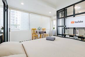 COSY HOUSE-CENTER'S TAY HO