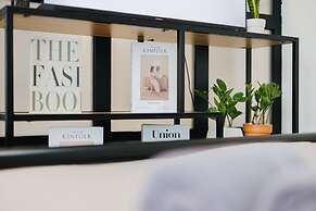 COSY HOUSE-CENTER'S TAY HO