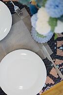 COSY HOUSE-CENTER'S TAY HO