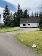 Captivating 5-bed Cottage With Private hot tub