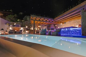 True Luxury and Calm Environment Combined