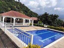 Sede campestre PEÑA NEGRA