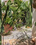 Soleil Rooms and Suites