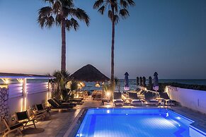 Soleil Rooms and Suites