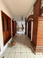 Hotel Casa Linda
