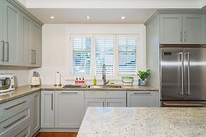 Timeless Retreat Near Central Vancouver