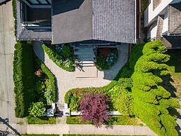 Fresh & Enchanting Oasis in Vancouver