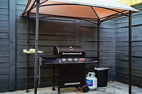 Red River by Avantstay Shared Pool + Hot Tub 20 Minutes to Downtown Au