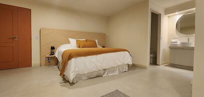 Casa Par Grand Suites