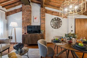 La Dorina Penthouse in Lucca