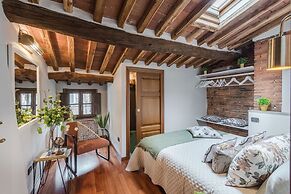 La Dorina Penthouse in Lucca