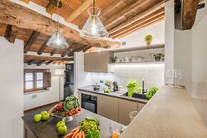 La Dorina Penthouse in Lucca