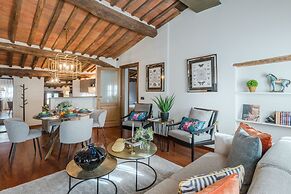 La Dorina Penthouse in Lucca