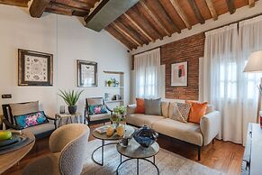 La Dorina Penthouse in Lucca