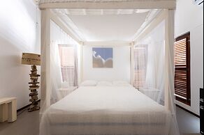 Villa Milonga - Beautiful Villa With Pool Near the Beach