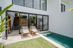Canggu 2Plex Managed by CPM Bali