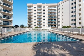 Regency Towers 401 East - Sea La Vie 401e