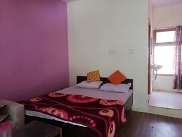 Goroomgo Utsav Palace Uttarkashi