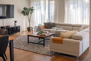 StayAU Newly Cozy Holiday House Tarneit