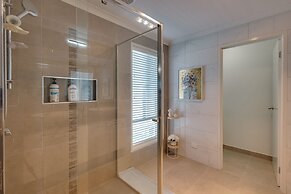 StayAU Newly Cozy Holiday House Tarneit