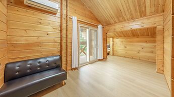 Cheongdo Ellago Poolvilla Pension