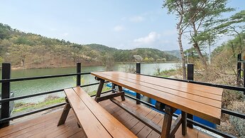 Cheongdo Ellago Poolvilla Pension