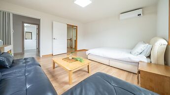 Cheongdo Ellago Poolvilla Pension