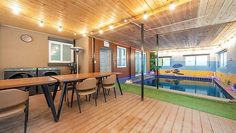 Cheongdo Ellago Poolvilla Pension