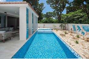 pool villa Sanrriott Okinawa Motobu