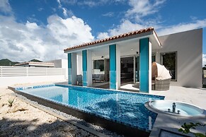 pool villa Sanrriott Okinawa Motobu