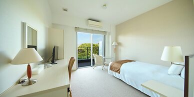 HOTEL HOLISTIC RESORT