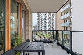 Apartment Near Arena Gdańsk by Renters