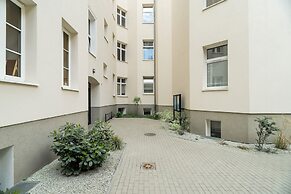 Charming Poznan Center Studio by Renters