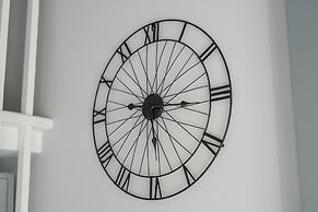 Charming Poznan Center Studio by Renters