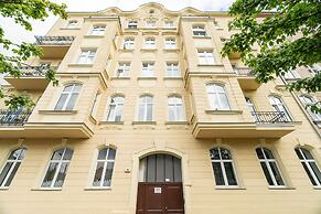 Charming Poznan Center Studio by Renters