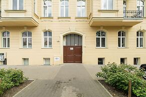 Charming Poznan Center Studio by Renters
