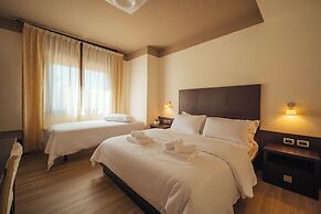 HOTEL PALAZZO PARADISO