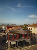 HOTEL PALAZZO PARADISO