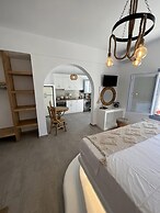 Provenzo Luxury Apartments & Suites