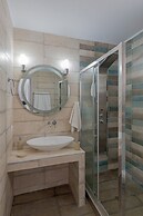 Provenzo Luxury Apartments & Suites